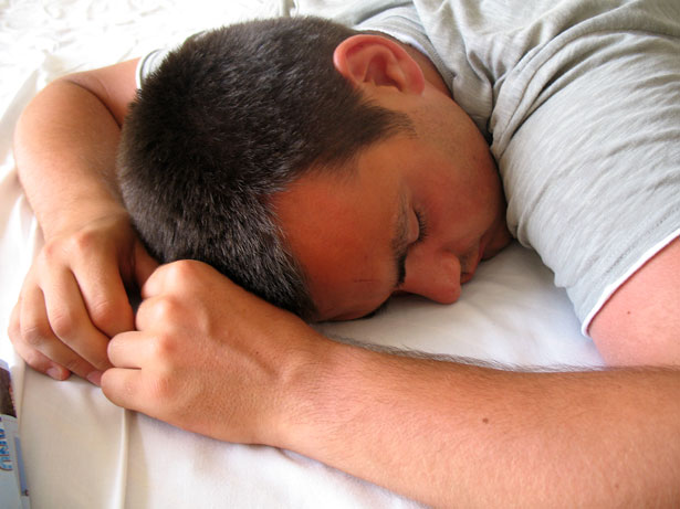 Kratko dnevno drijemanje može popraviti štetu uzrokovanu nedostatkom sna